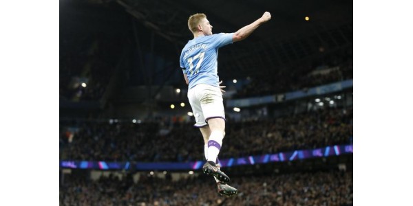 Les fans soutiennent la compréhension de Kevin de Bruyne quittant Manchester City Les fans soutiennent la compréhension de Kevin de Bruyne quittant Manchester City